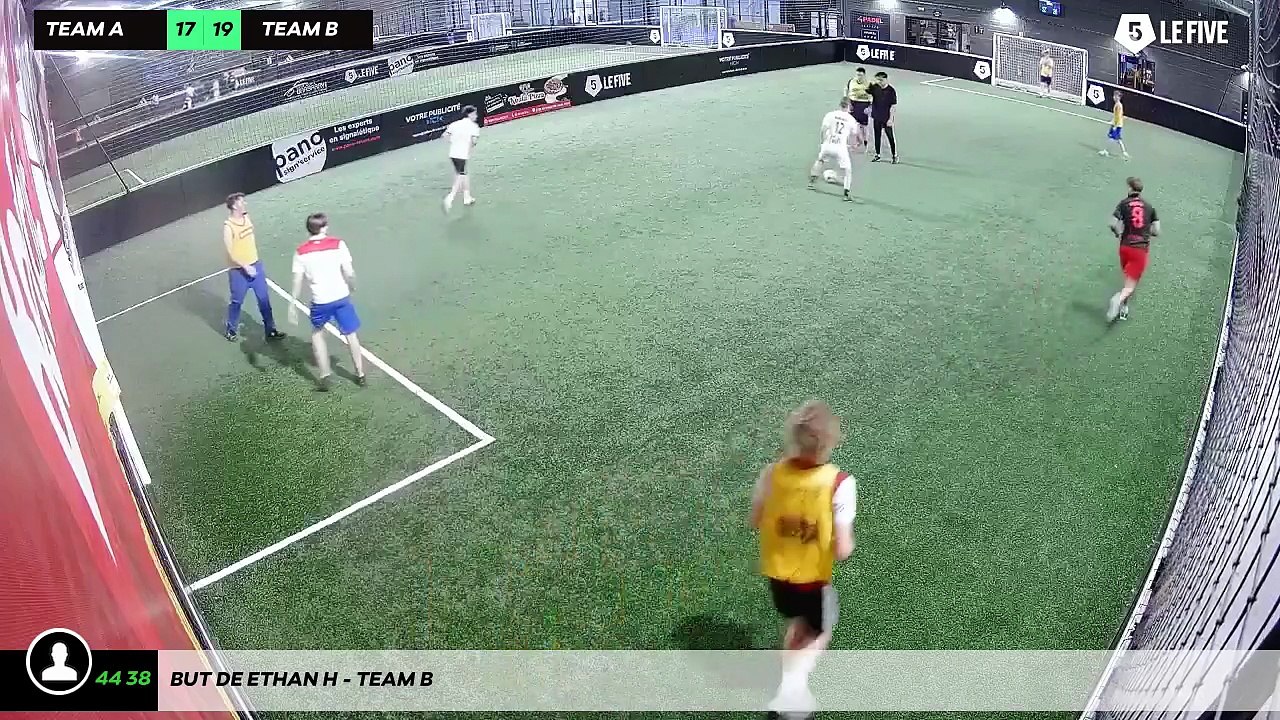 But de Ethan H - Team B
