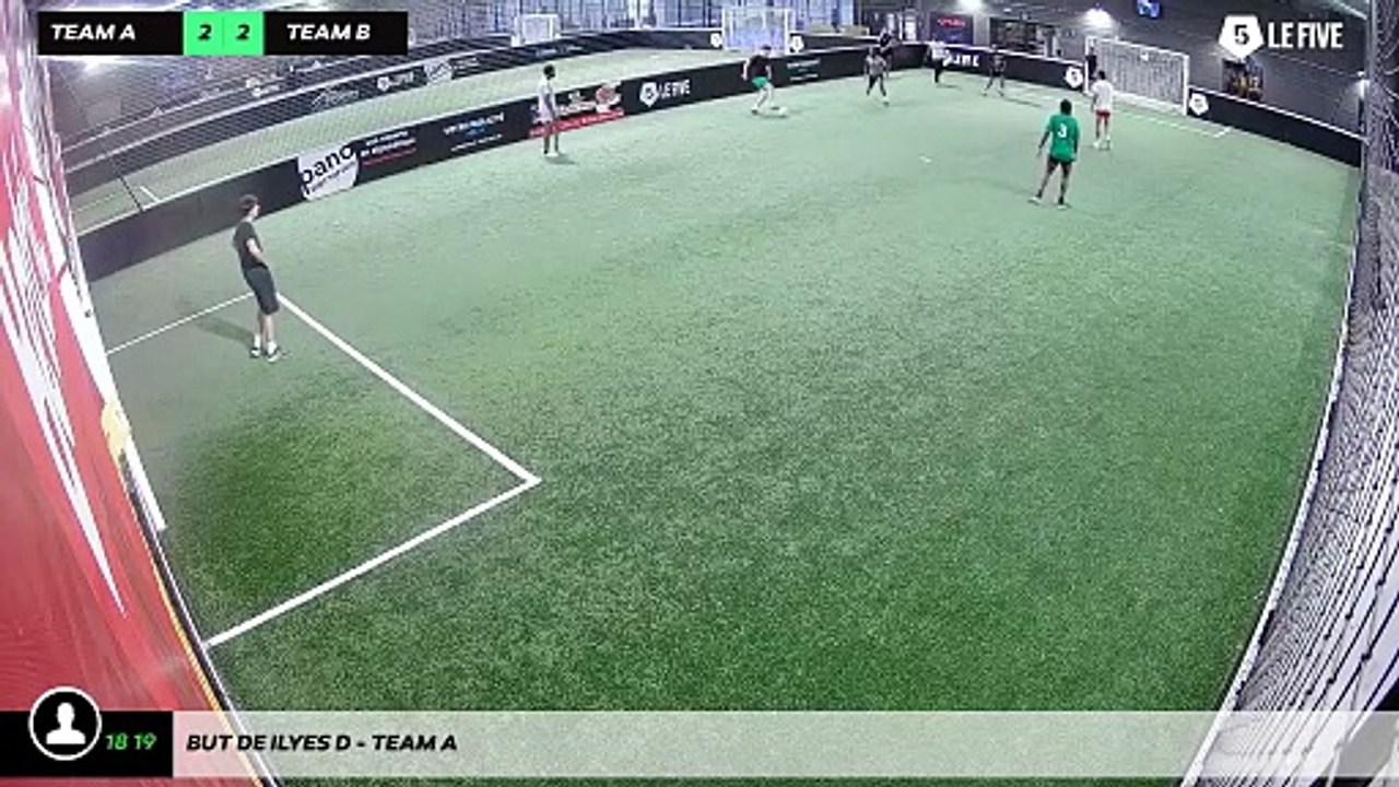 But de Ilyes D - Team A
