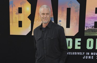 Eric Dane has lost the function of his right arm