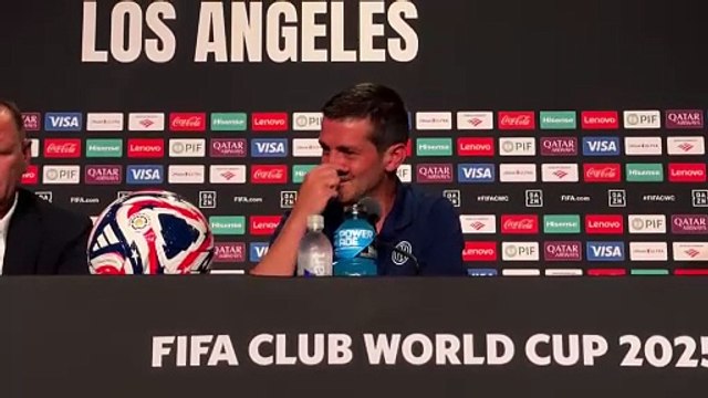 Cristian Chivu Conozco al entrenador Torrent, con Sergio Ramos nos enfrentamos, conozco a Canales, a Ocampos.