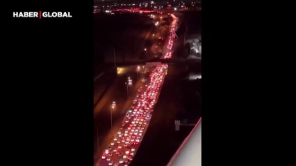 İsrail saldırıları altındaki Tahran'dan kaçış