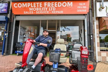 Ashfield Imposes 4mph Speed Limit to Keep Shoppers Safe from Reckless Scooter Riders 🛴