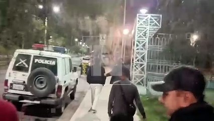 “Me ahorco y rompió los lentes”: Taxista fue agredido por un pasajero dentro del vehículo