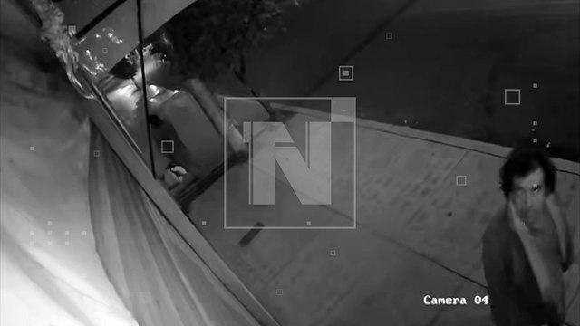 ¡Insólito robo! Cámaras de seguridad captan a delincuentes robando... ‘cámaras de vigilancia’