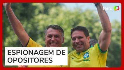 PF indicia Bolsonaro, Carlos e Ramagem no inquérito da 'Abin paralela'