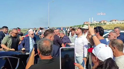 Tahliye edilen Zafer Partisi Genel Başkanı Ümit Özdağ sloganlara karşılandı