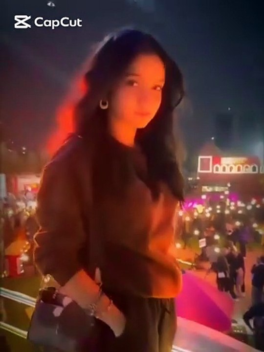 Aina Asif Samar Jafri Concert ♥️😱♥️ Parwarish Drama ❤️