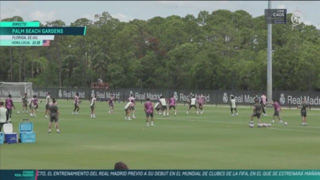 Florentino Pérez, presente en el entrenamiento del Real Madrid