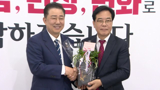 양당 원내대표 첫 회동... 법사위 야당 몫 · 협치는 필수 / YTN