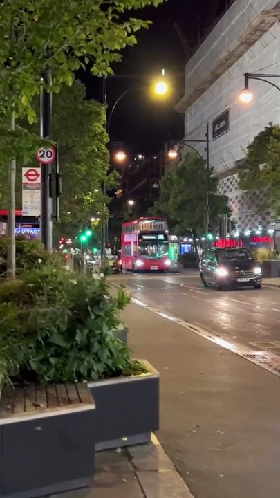 🇬🇧 No commentary, just pure London 4k vibes 🎧🚶
