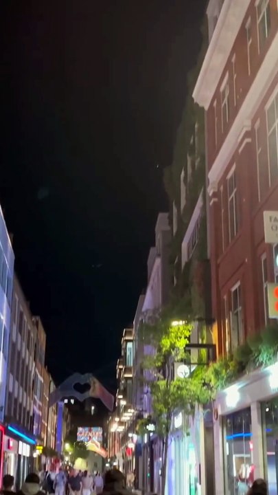 🇬🇧 No commentary, just pure London 4k vibes 🎧🚶