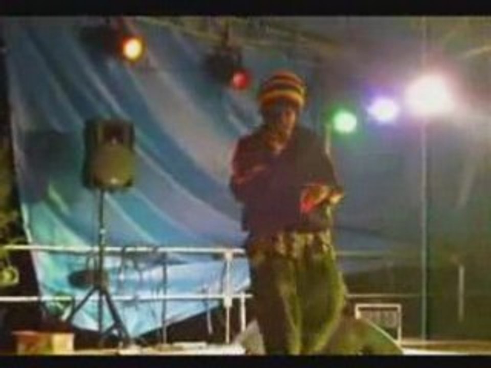Yaniss Odua au Festival Ecolo'Zik