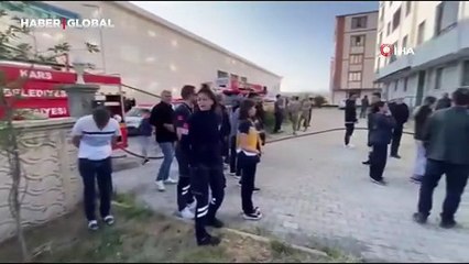 Kars’ta bir binada patlama ve yangın