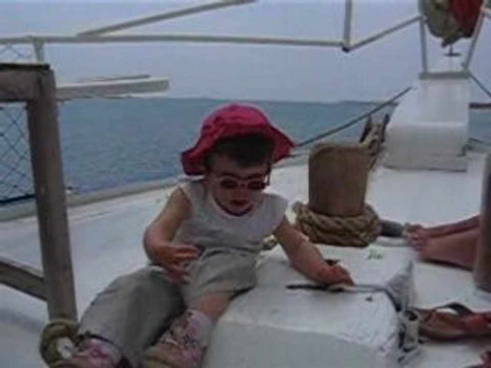 Nounette en bateau (1)