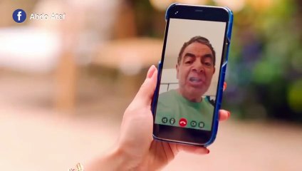 'شخص غبى بيدمر بيت و عربيات بقيمة 100 مليون دولار بسبب نحله ' ملخص مسلسل