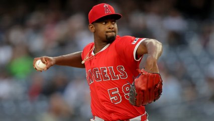 Angels Edge Yankees 1-0 in 11-Inning Pitchers' Duel