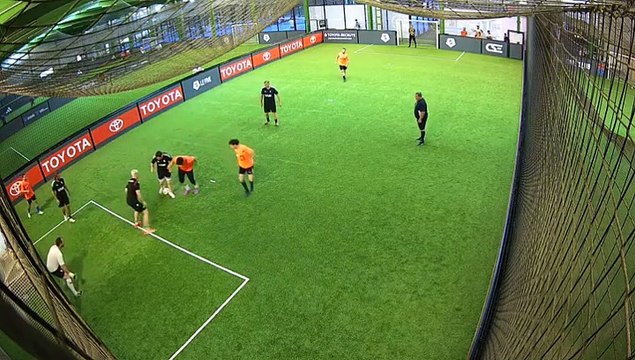 La Plank Valenciennes - Les Galactiques 17/06 à 20:32 - Football Terrain Toyota (LeFive Valenciennes)