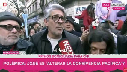 Pablo Echarri a favor de Cristina Fernández