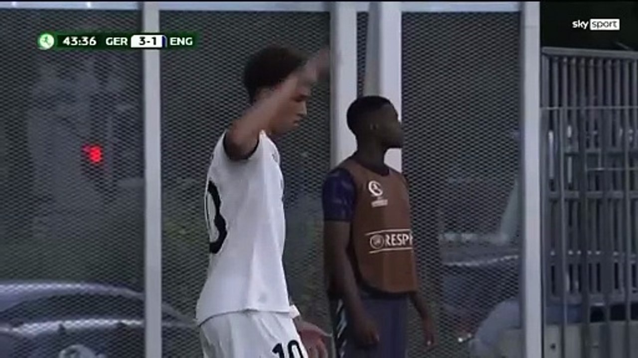 La asistencia de Noah Darvich en el Alemania-Inglaterra del Europeo sub-19