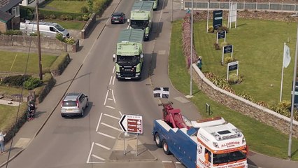 South West Truckers convoy through Bude (Credit: PAUL Photography)