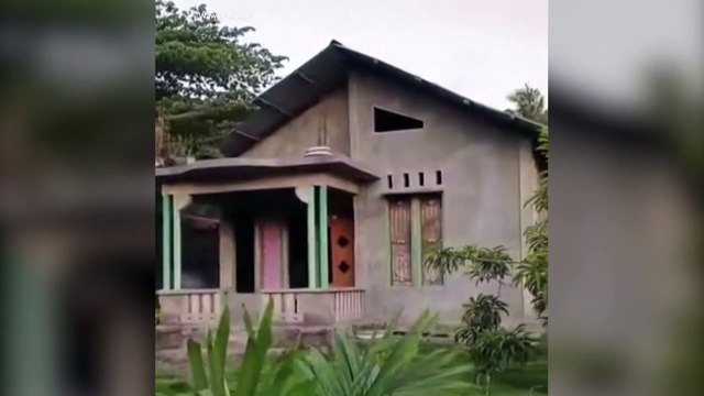 Erupção de vulcão na Indonésia lança cinzas a dez quilómetros de altura