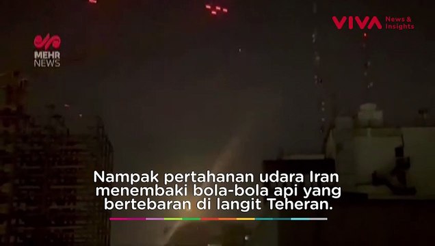 Bola-bola Api Beterbangan, Hujan Rudal di Langit Teheran