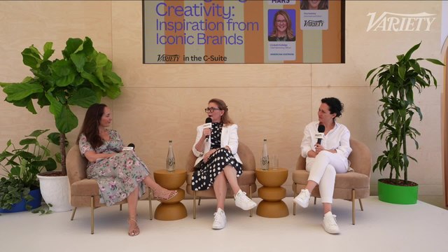 Elizabeth Rutledge - Using AI at American Express to democratize insights, ease marketers' jobs, personalize content