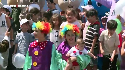 İstanbul'da Gazzeli öğrenciler için çocuk şenliği