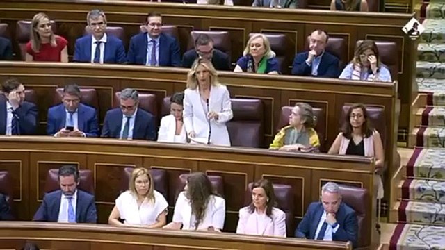 Cayetana Álvarez de Toledo deja mudo a Félix Bolaños: del maquillador de cadáveres a la sumisión perruna a Sánchez