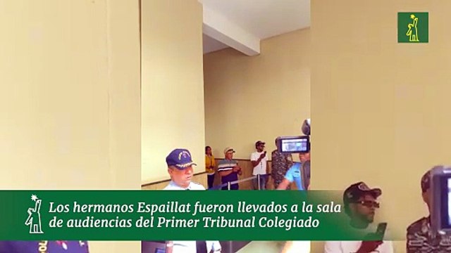 Los hermanos Espaillat fueron llevados a la sala de audiencias del Primer Tribunal Colegiado, donde este miércoles se conocerán las medidas de coerción por el caso Jet Set.