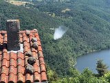 Feux de forêt : Le retardant débarque dans la Loire - La chaine de la Métropole de St-Etienne - TL7, Télévision loire 7