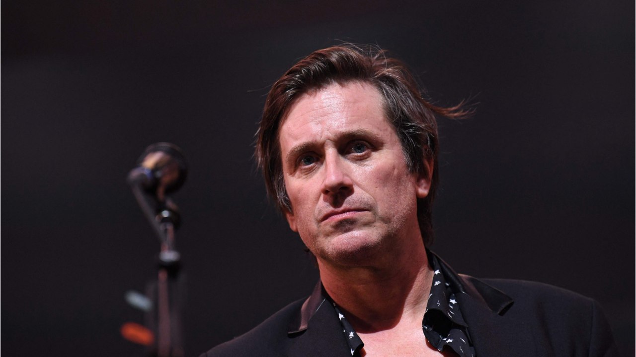 Thomas Dutronc bébé entourés de ses parents : il replonge dans l’album de famille pour son anniversaire