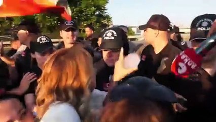 CHP Kadın Kolları'nın yürüyüşüne polis müdahalesi