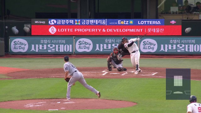 '신인 박재엽 3점포' 롯데, 선두 한화 꺾고 연패 탈출 / YTN