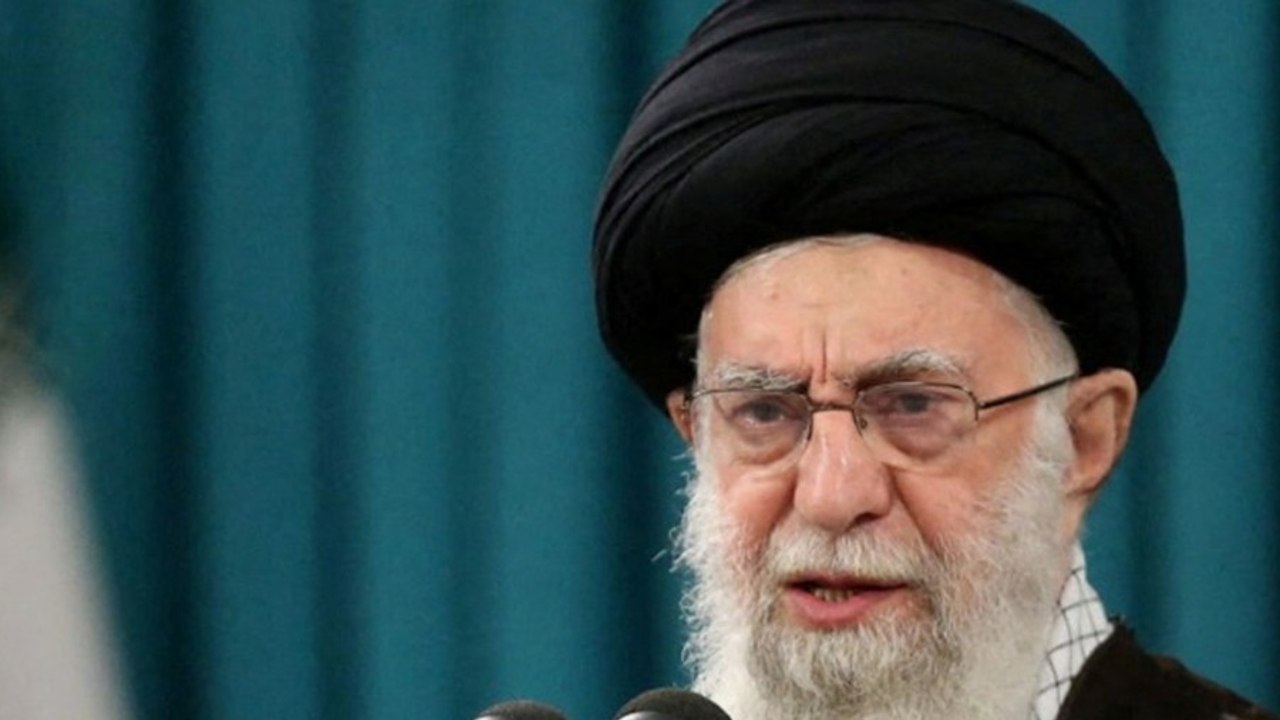 "हमारा कोई अधिकारी White House की चौखट पर नहीं गया" Iran ने नकारा ट्रंप का दावा