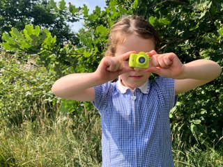 Fun & Compact: Rosanna's Review of the Photo Creator Mini Cam 📸