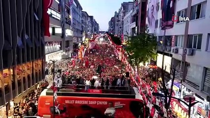 CHP Genel Başkanı Özel, Avcılar’da mitingde konuştu