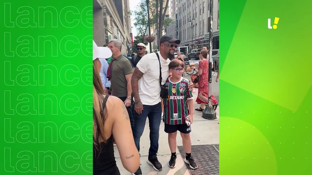 Felipe Melo chega à casa do Fluminense nos Estados Unidos