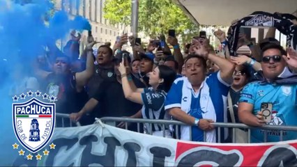 Afición de Pachuca muestra su apoyo y gran pasión previo al juego contra RB Salzburg: "¡Tuzos, Tuzos!"
