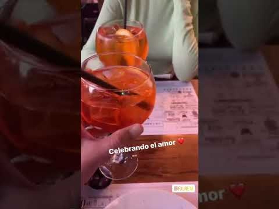 Raquel Argandoña "celebrando el amor" con Félix Ureta