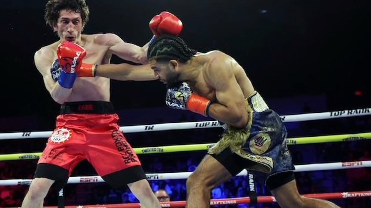 Raymond Muratalla se impone ante Zaur Abdullaev por decision unanime