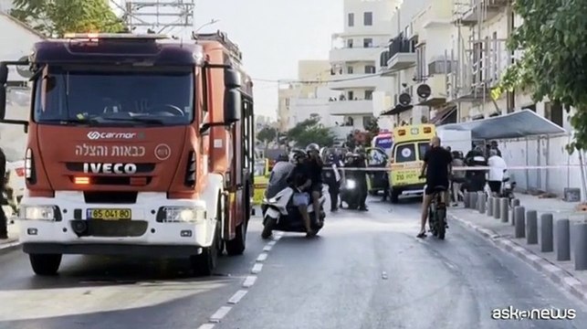 Nuovo attacco dell'Iran a Israele, colpito ospedale. Teheran: errore