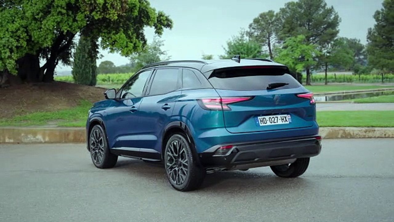 Le Renault Austral harmonise son style avec celui du Rafale