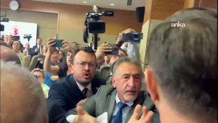TBMM komisyonun arbede: Milletvekilleri birbirine girdi