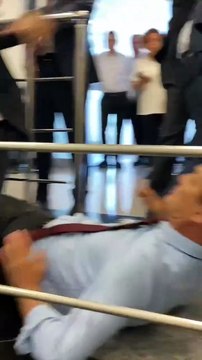 TBMM'de yumruk yumruğa kavga: Meclis koridorları savaş alanına döndü!