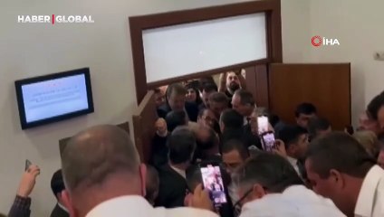 Meclis'te gergin anlar: Birbirlerinin üzerine yürüdüler