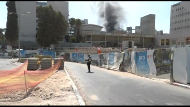 Israele, l'Iran colpisce ospedale. Netanyahu: pagherete prezzo pesante