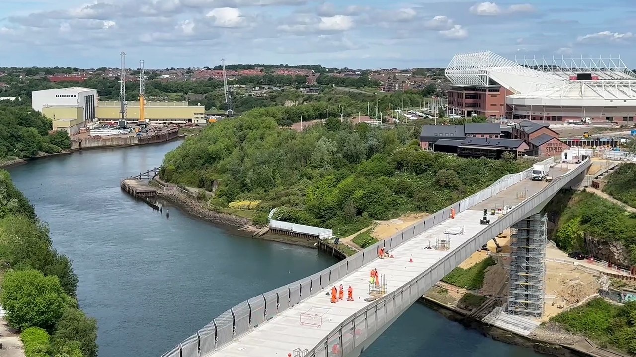 Work on Keel Crossing as Sunderland's new landmark bridge nears ...