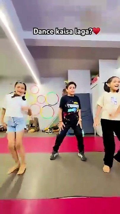 Dance_kaisa_laga_♥️#kashishpatel_#netrapatel_#shakyshaky_#shortsfeed_#shortsviral_#shorts_#dance