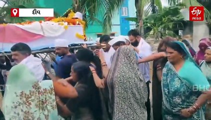 'હું પણ મરી ગયો હોત તો સારૂં થાત', વિમાન દુર્ઘટનામાં બચી ગયેલા વિશ્વાસે સગાભાઈની અંતિમિવિધિમાં કર્યુ હૈયાફાટ રૂદન